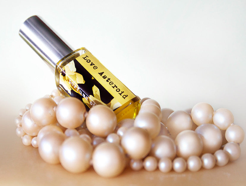 Natural Perfume Spray & Oil